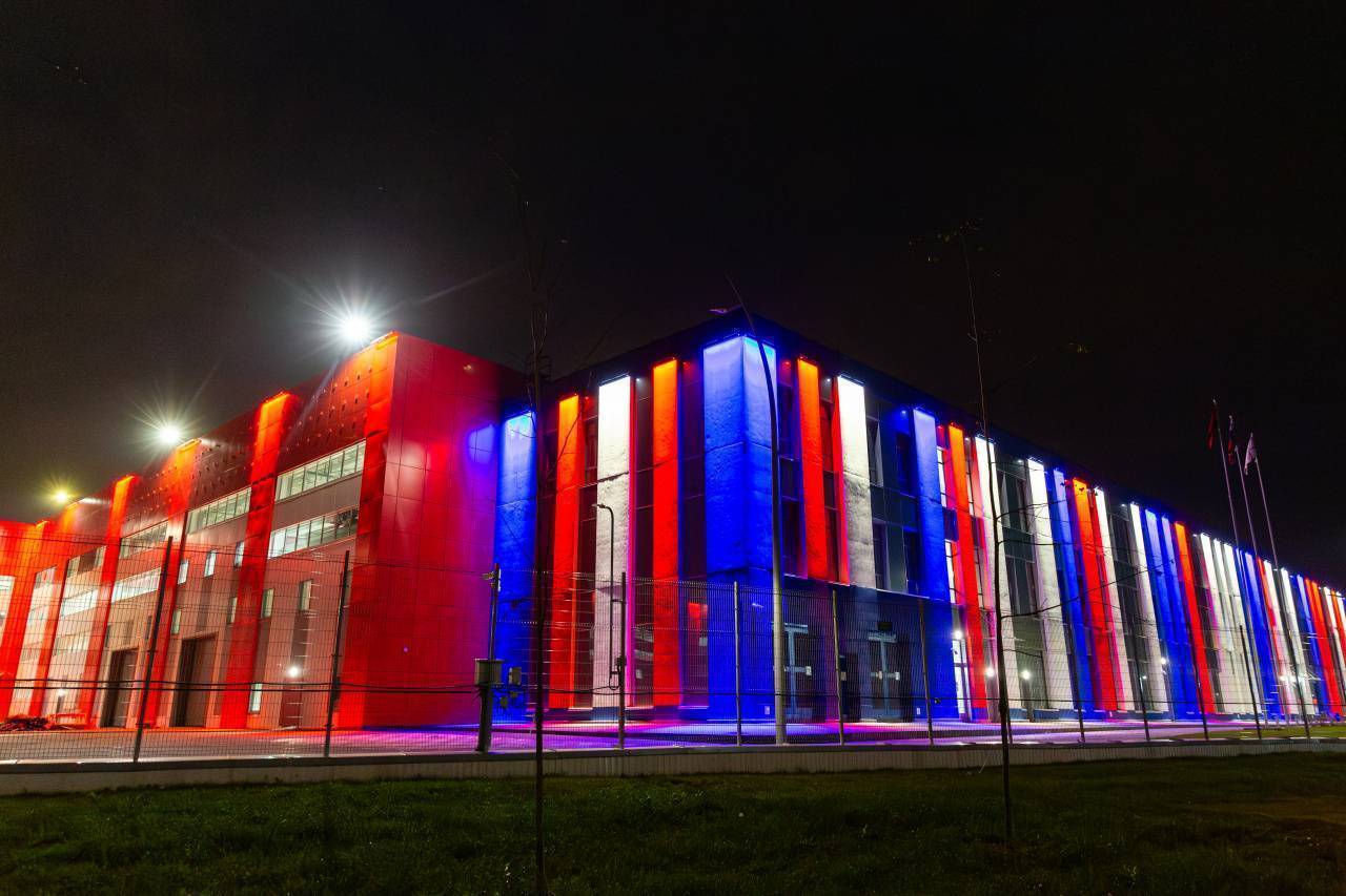 Архитектурная подсветка появилась на производственных корпусах индустриального парка «Руднево»