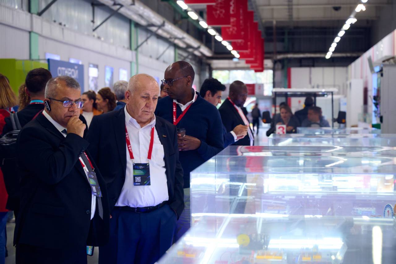 Представители из 9 стран посетили высокотехнологичные предприятия ОЭЗ «Технополис Москва»