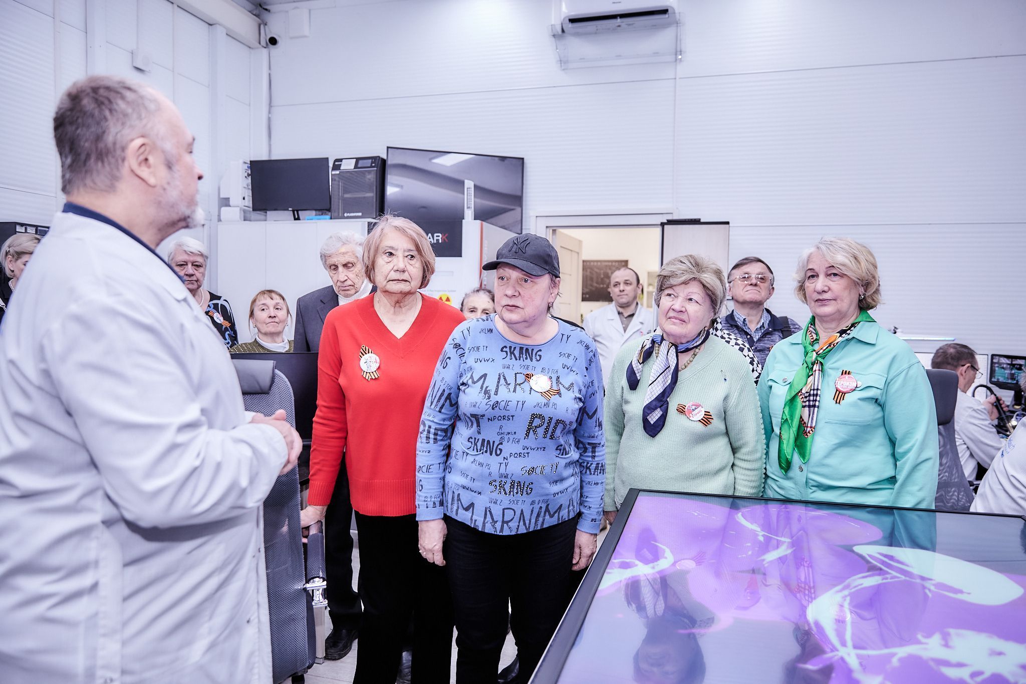 Предприятия ОЭЗ «Технополис Москва» поздравили с Днём Победы Совет ветеранов АЗЛК   