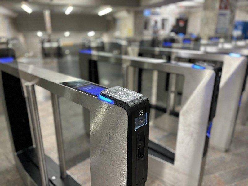 Первая партия турникетов московского производства появится в транспорте в этом году