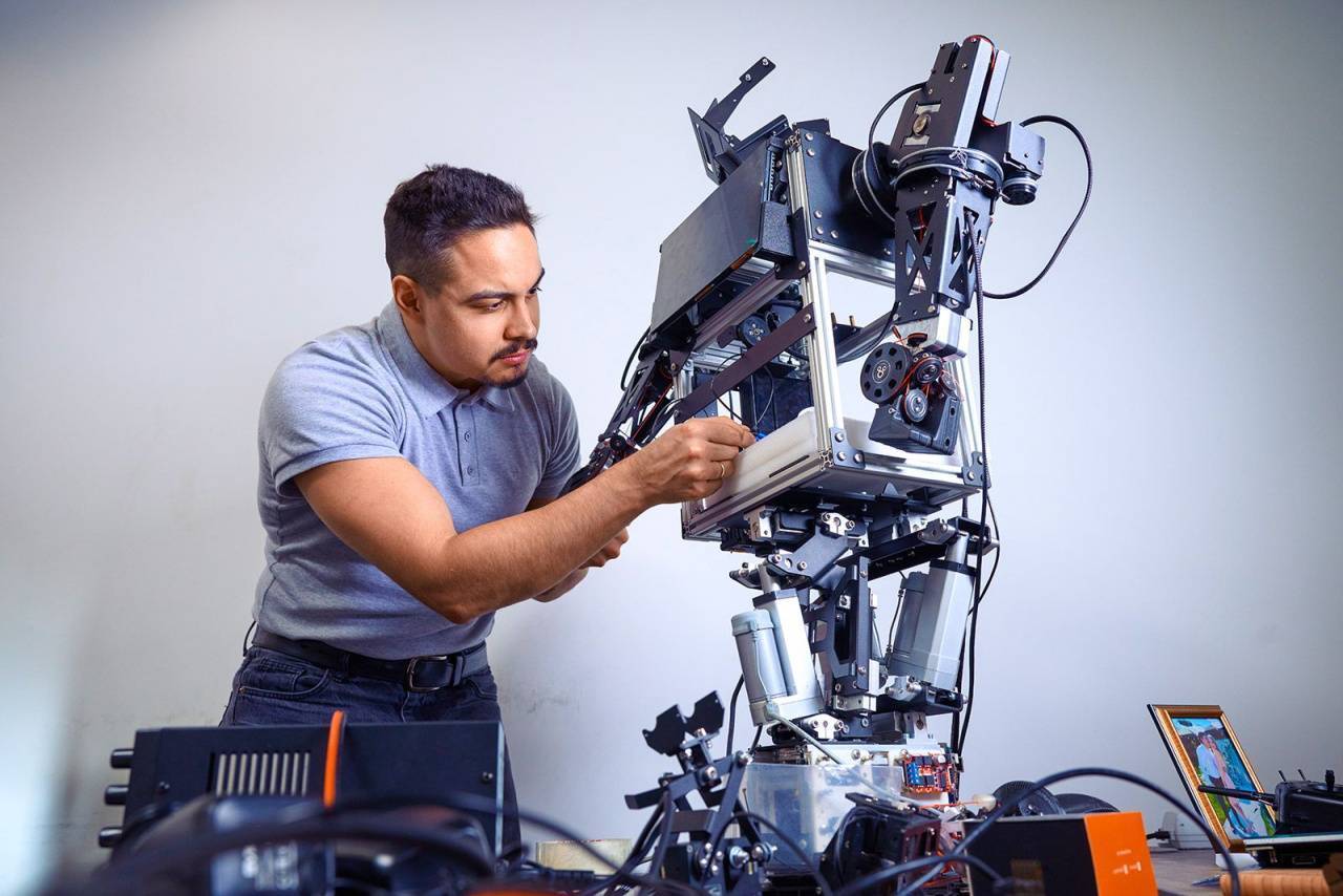 Собянин: В Москве создана уникальная система поддержки для отрасли робототехники