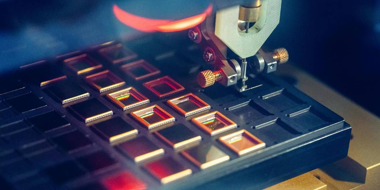 В ОЭЗ Москвы открылся новый сборочно-испытательный комплекс мощностью до 200 тысяч микросхем в месяц