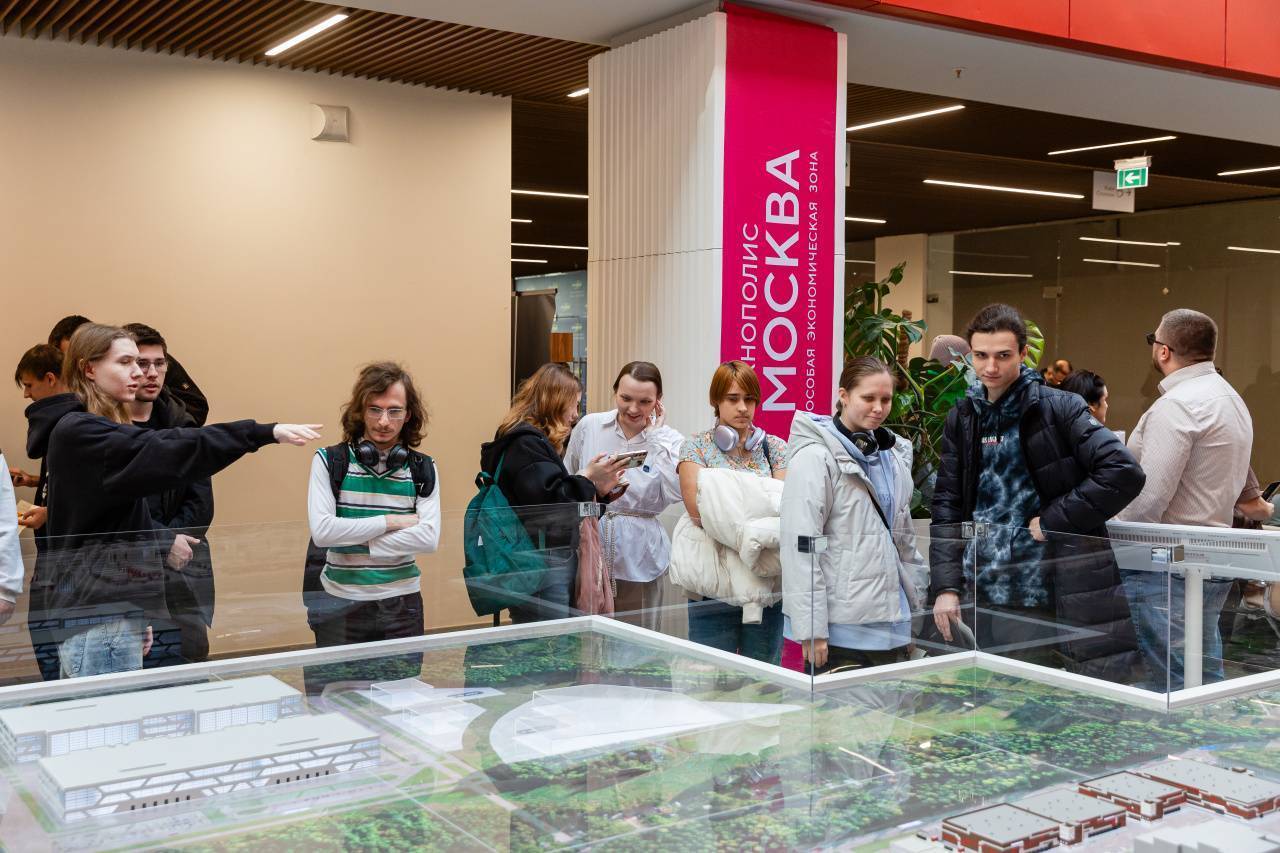 Ведущие высокотехнологичные компании ОЭЗ Москвы проведут открытый кадровый отбор 