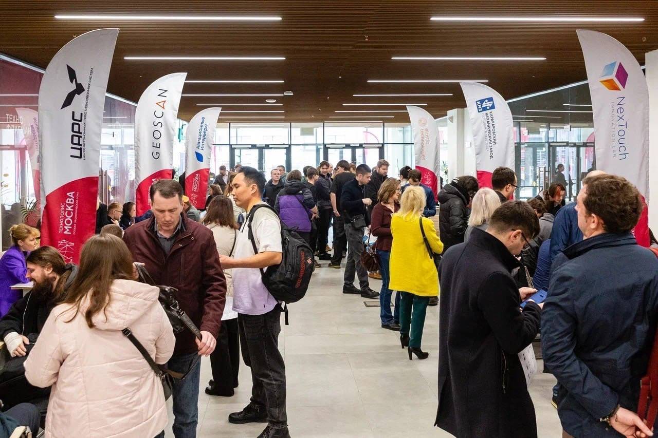 Открытый отбор кадров на площадке «Руднево» собрал более 400 соискателей