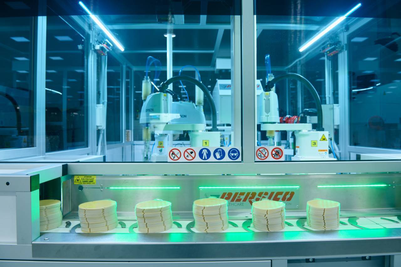 В медучреждения города резидент ОЭЗ Москвы поставил 3,7 млн единиц изделий 