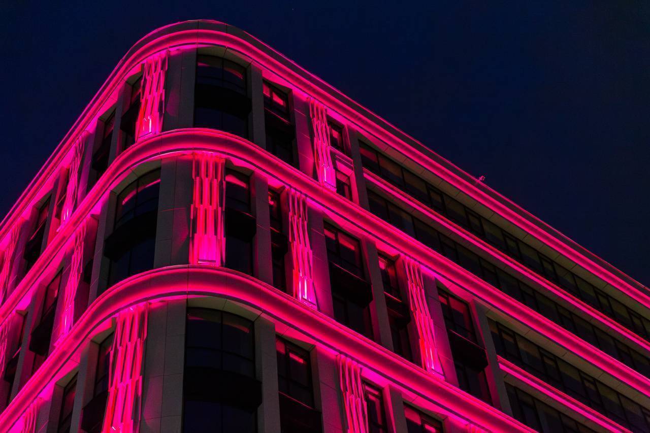 Архитектурная подсветка появилась на производственных корпусах индустриального парка «Руднево»