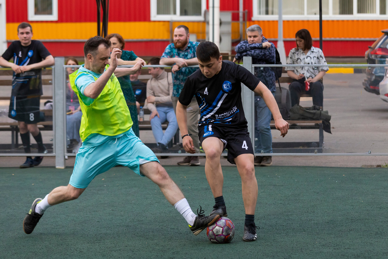 Чемпионат по футболу