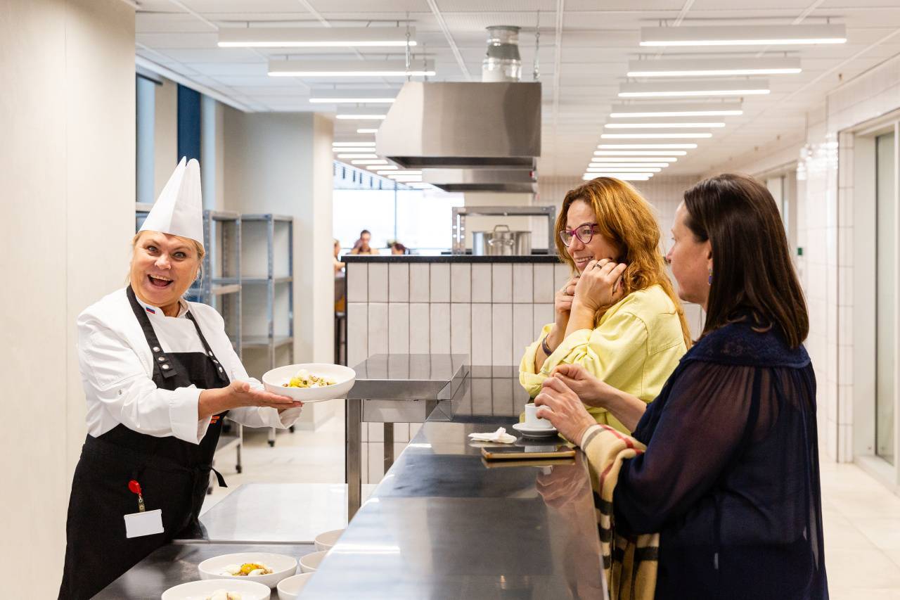 Перекрестная экскурсия: Центр практического обучения «Профессии будущего»