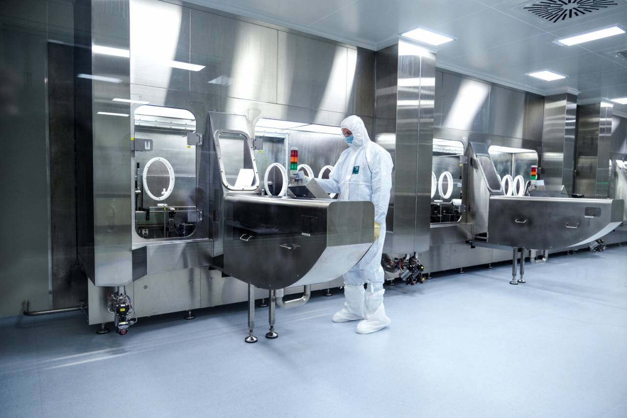 Резидент ОЭЗ Москвы выпустил более шести миллионов упаковок лекарств для лечения онкологических заболеваний