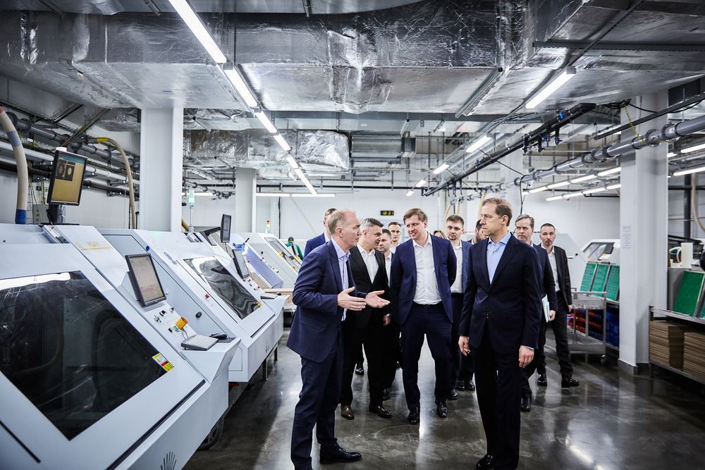 Первый вице-премьер РФ Мантуров посетил предприятия ОЭЗ «Технополис Москва»