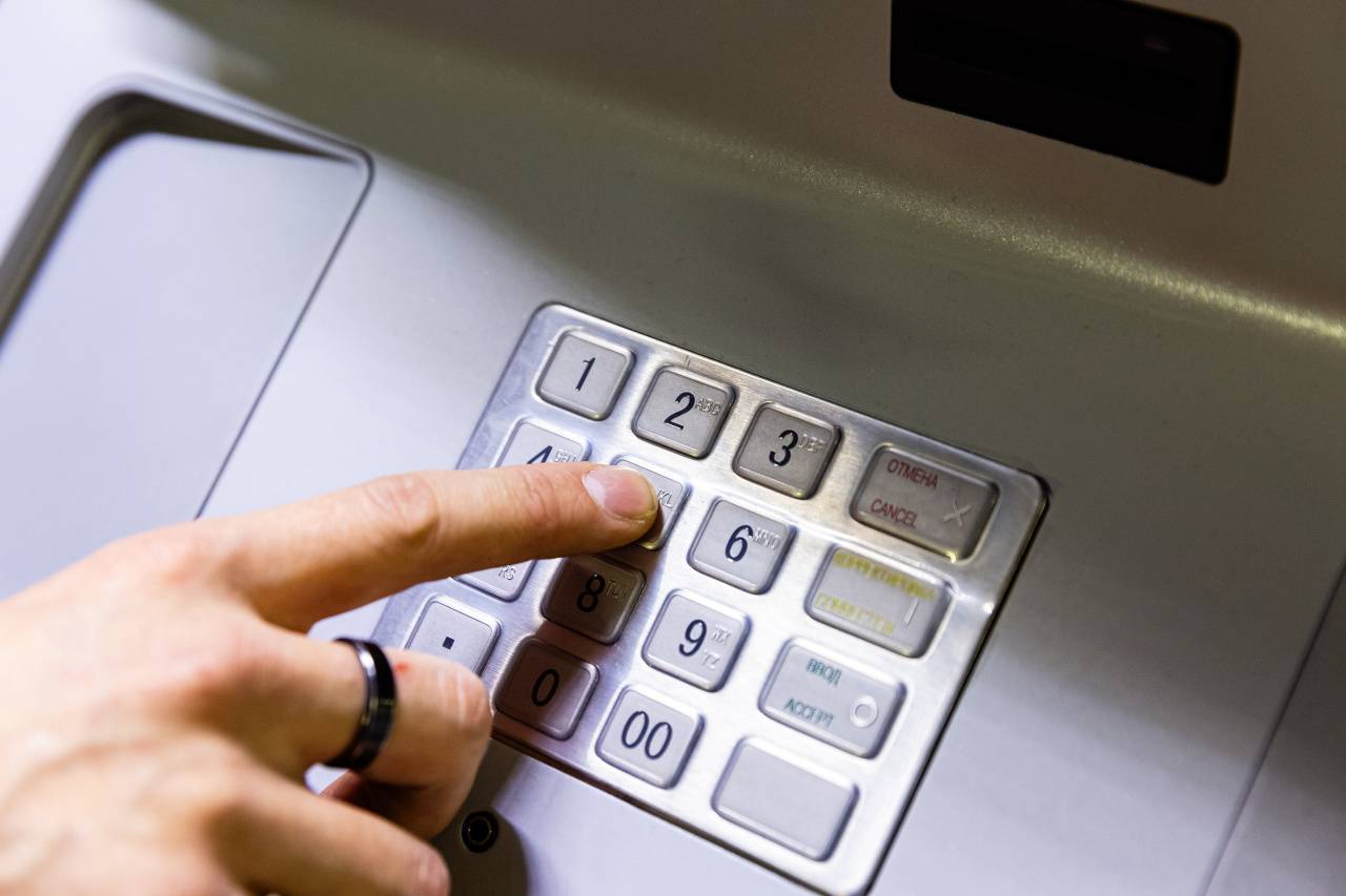 Резидент ОЭЗ Москвы выпустил свыше четырех тысяч отечественных банкоматов